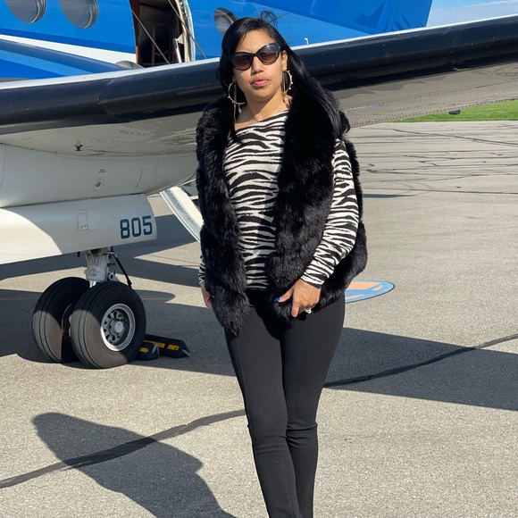 Meet your Posher, Victoria - Picture 3 of 4